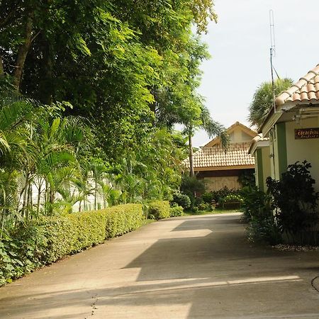Saraburi Garden Resort Kültér fotó
