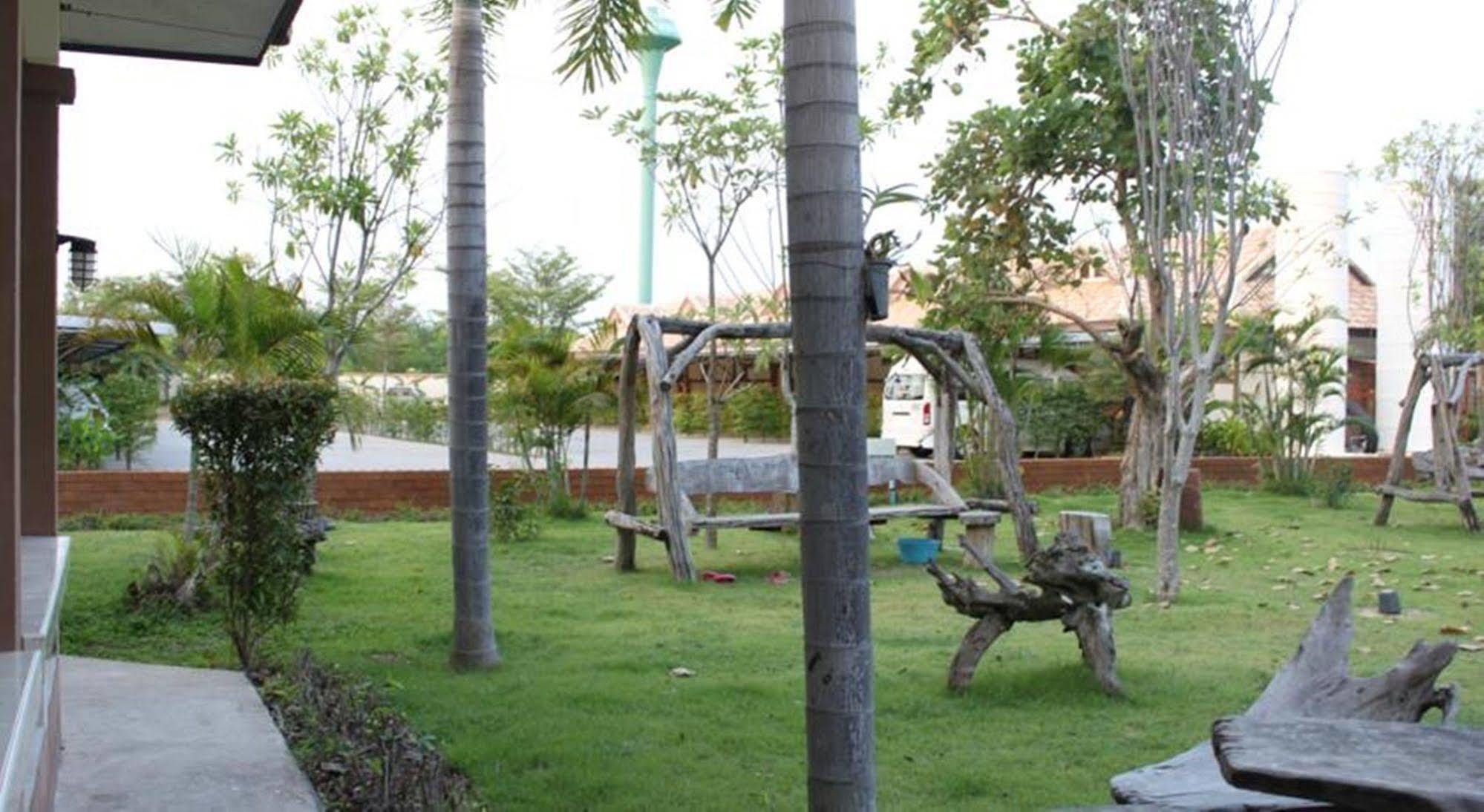 Saraburi Garden Resort Kültér fotó