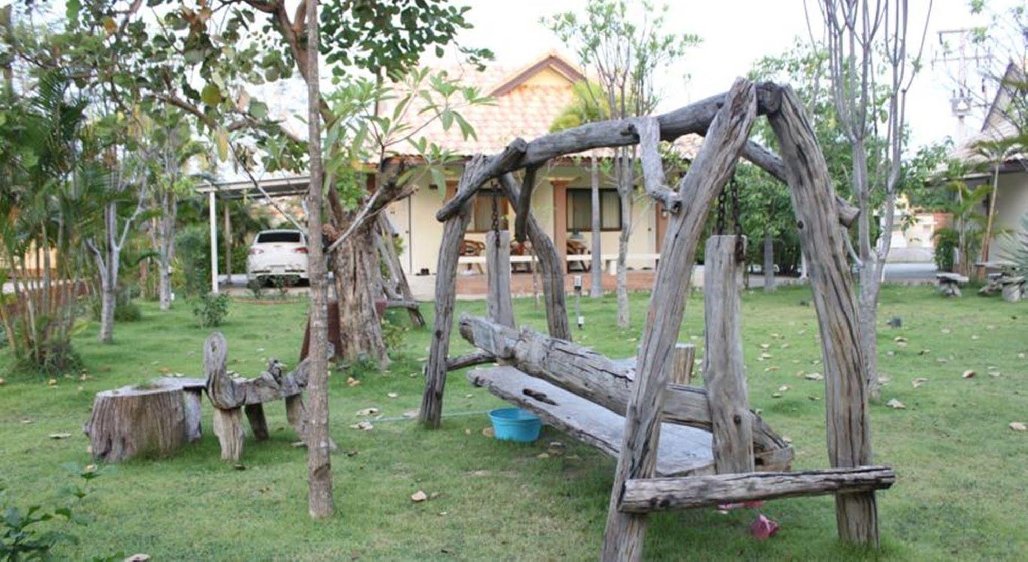 Saraburi Garden Resort Kültér fotó
